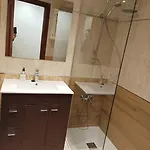 شقة Centro Gascona-campoamor Con Terraza Privada, Garaje Y Wifi Gratuito
