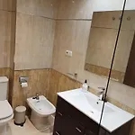 شقة Centro Gascona-campoamor Con Terraza Privada, Garaje Y Wifi Gratuito *
